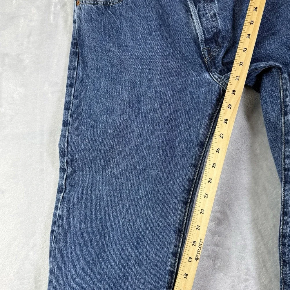Levi's 501 Medium Wash Jeans Men's 34 x‎ 32 (actually 32x30) Casual Classic Blue